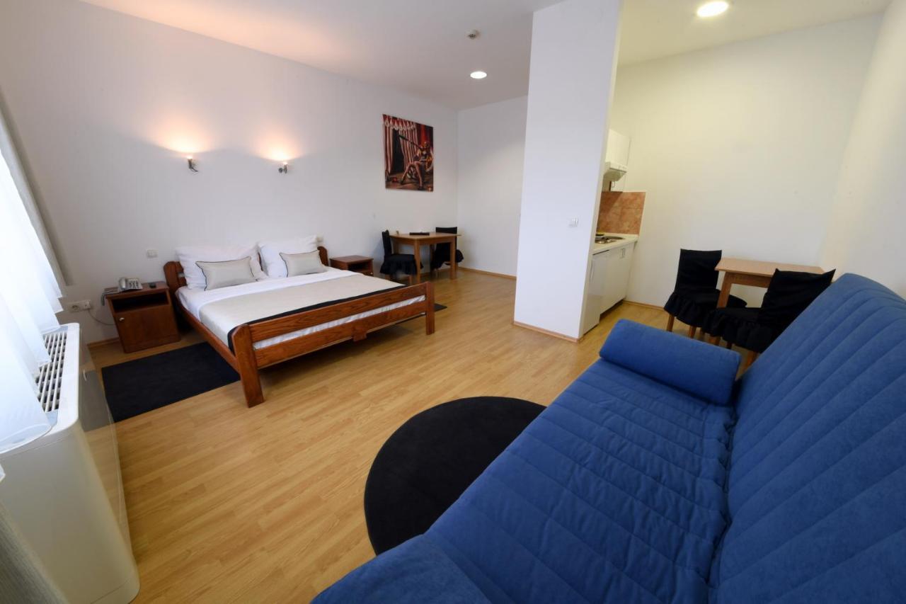Apartments & Rooms Križevci Екстериор снимка