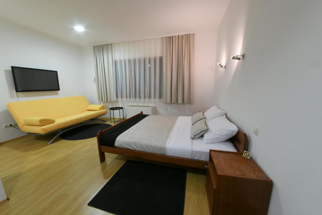 Apartments & Rooms Križevci Екстериор снимка