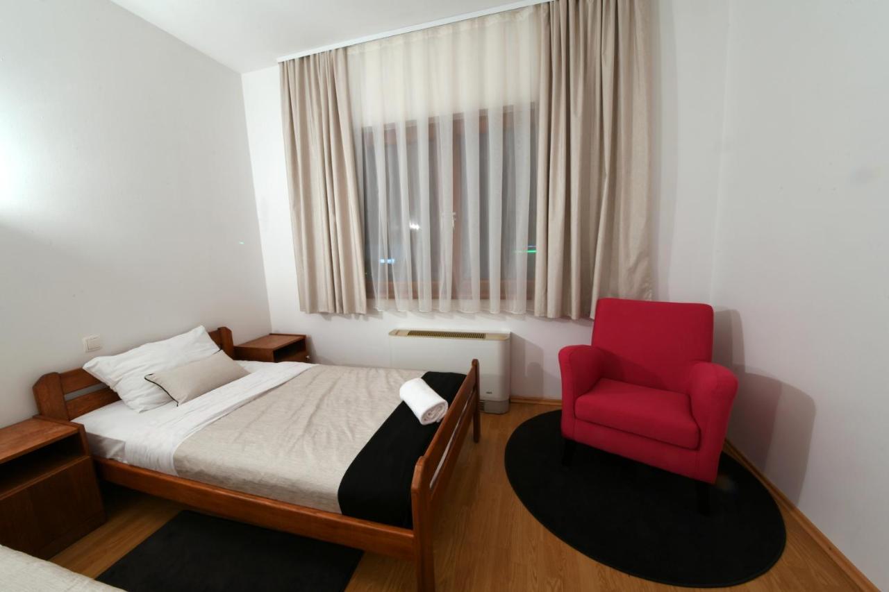 Apartments & Rooms Križevci Екстериор снимка
